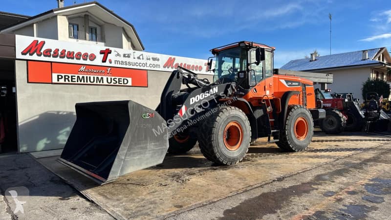 Doosan DL 300