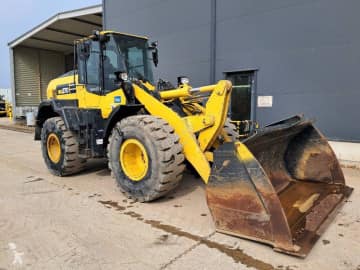 Komatsu