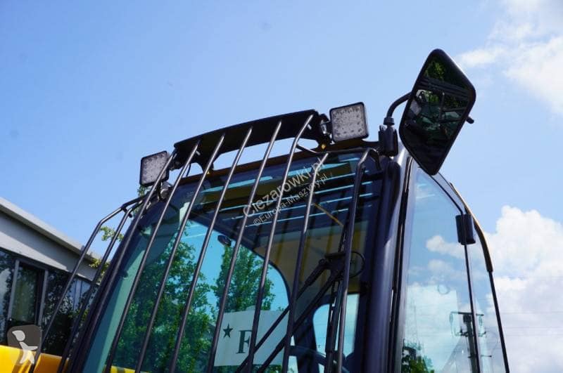JCB